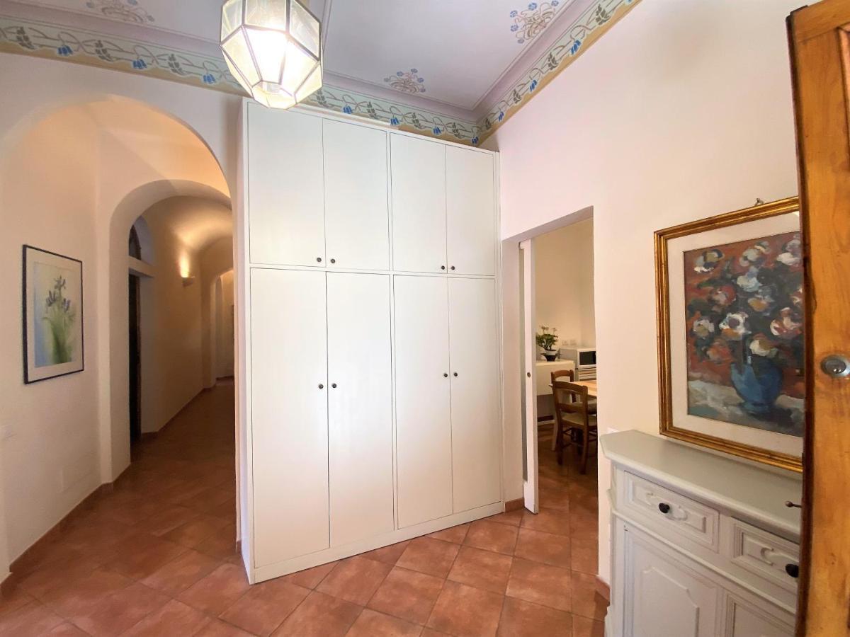 La Fonte-With Balcony Close By Piazza Del Campo Siena Exterior photo